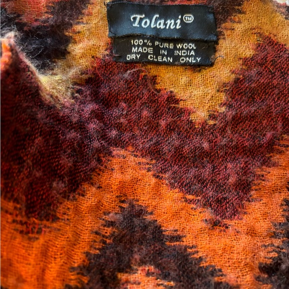 Wool wrap - Picture 2 of 4